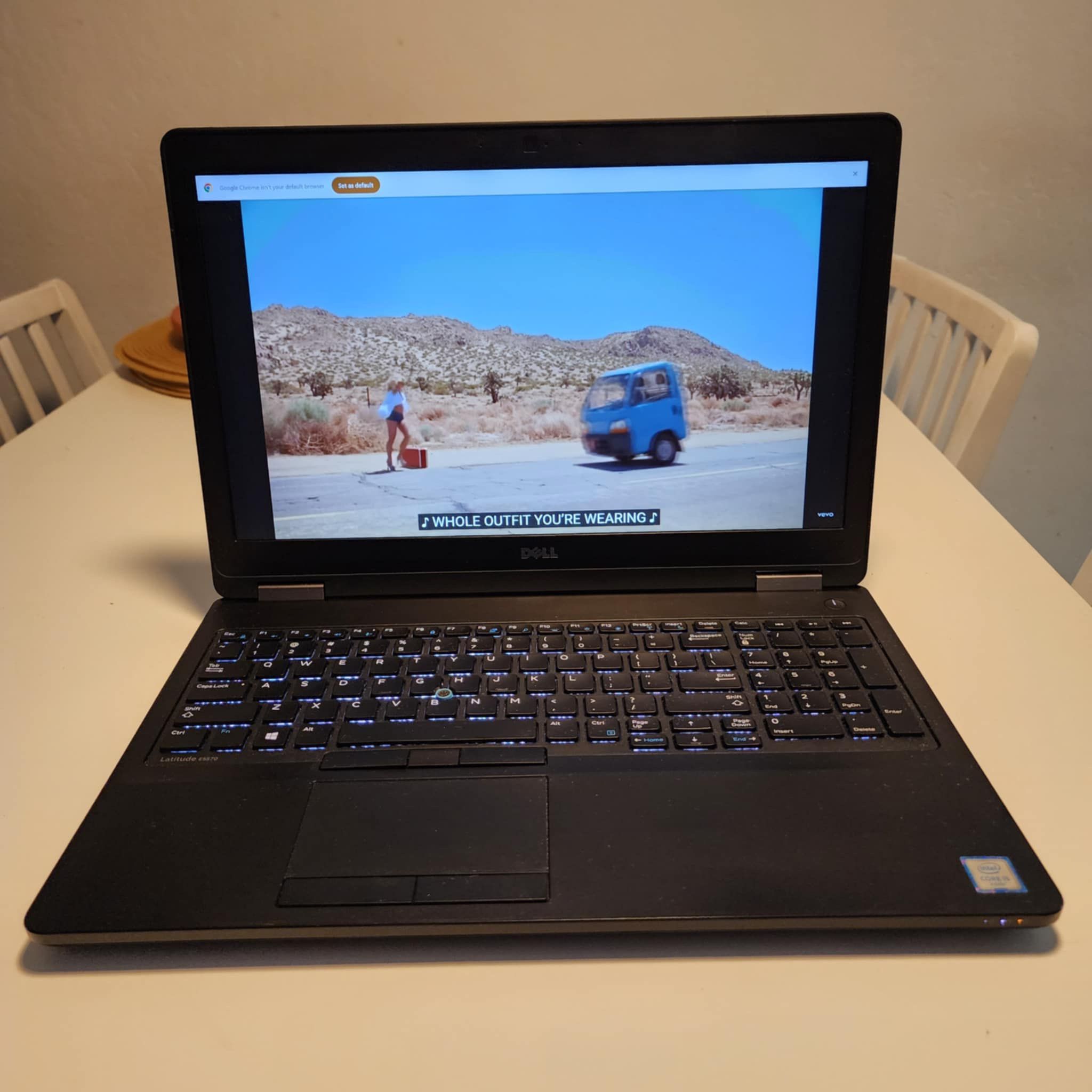 Dell Latitude E5570 Laptop 💻 computer 15.6-inch Intel Core i5-6300U - 8GB Ram 240GB SSD Windows 11 pro. Microsoft office installed. Nothing wrong
