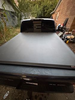 Soft Roll-Up Tonneau Cover for Nissan Titan