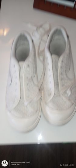 Nike Canvas Women's Tennis Shoes Gently Used