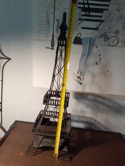 Eiffel Tower Decor