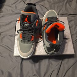 Air Jordan 4  Infrared Size. 10 