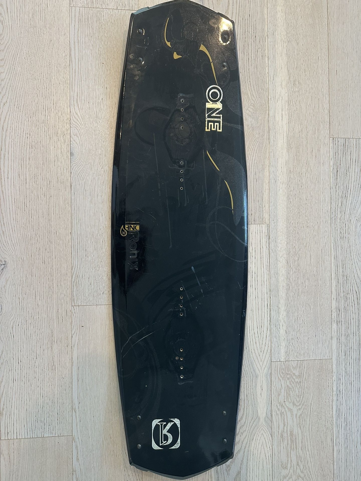 Ronix One Wakeboard - Sz 138cm for Sale in Seattle, WA - OfferUp