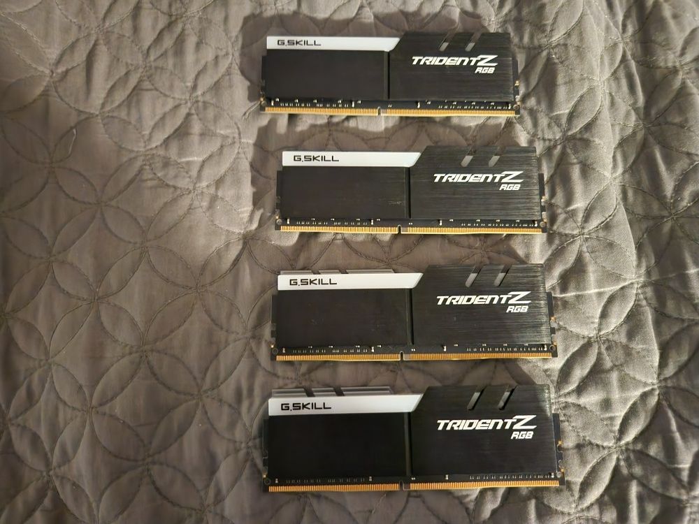G.skill Trident Z RGB DDR4-3600MHz 64GB Ram Memory (4x16GB) READ DESCRIPTION 