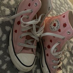 Girls shoes