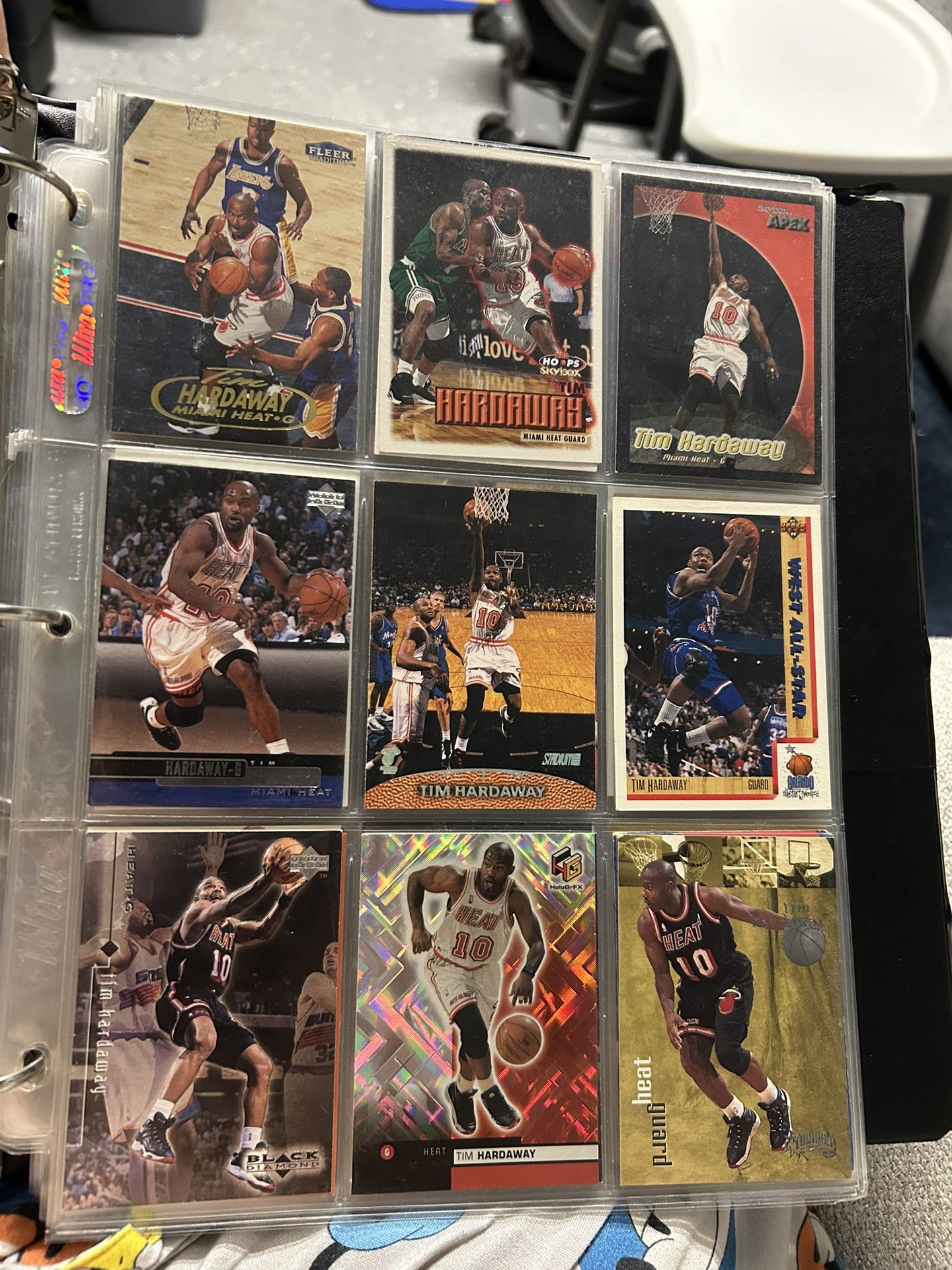 Tim Hardaway Basketball Card Lot Of 18 Cards 