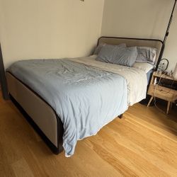 Bed Frame & Mattress - Full Size