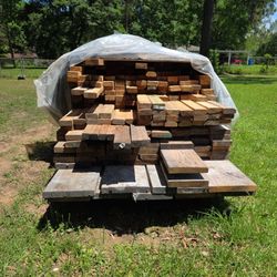 Madera Sin Curar . Yelow Pine Lumber