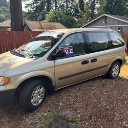 2005 Dodge Caravan