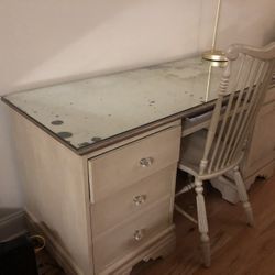 Betsy Cameron Lexington Desk 