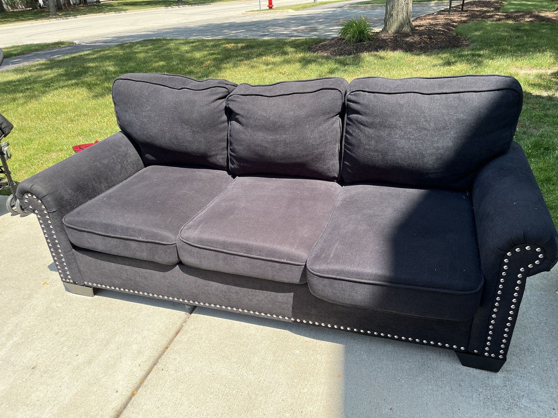 Black Three-seater Sofa