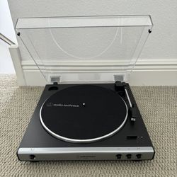 Audio Technica LP60X