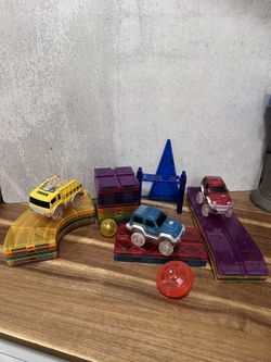 30 Piece Picasso Tiles And Tracks 