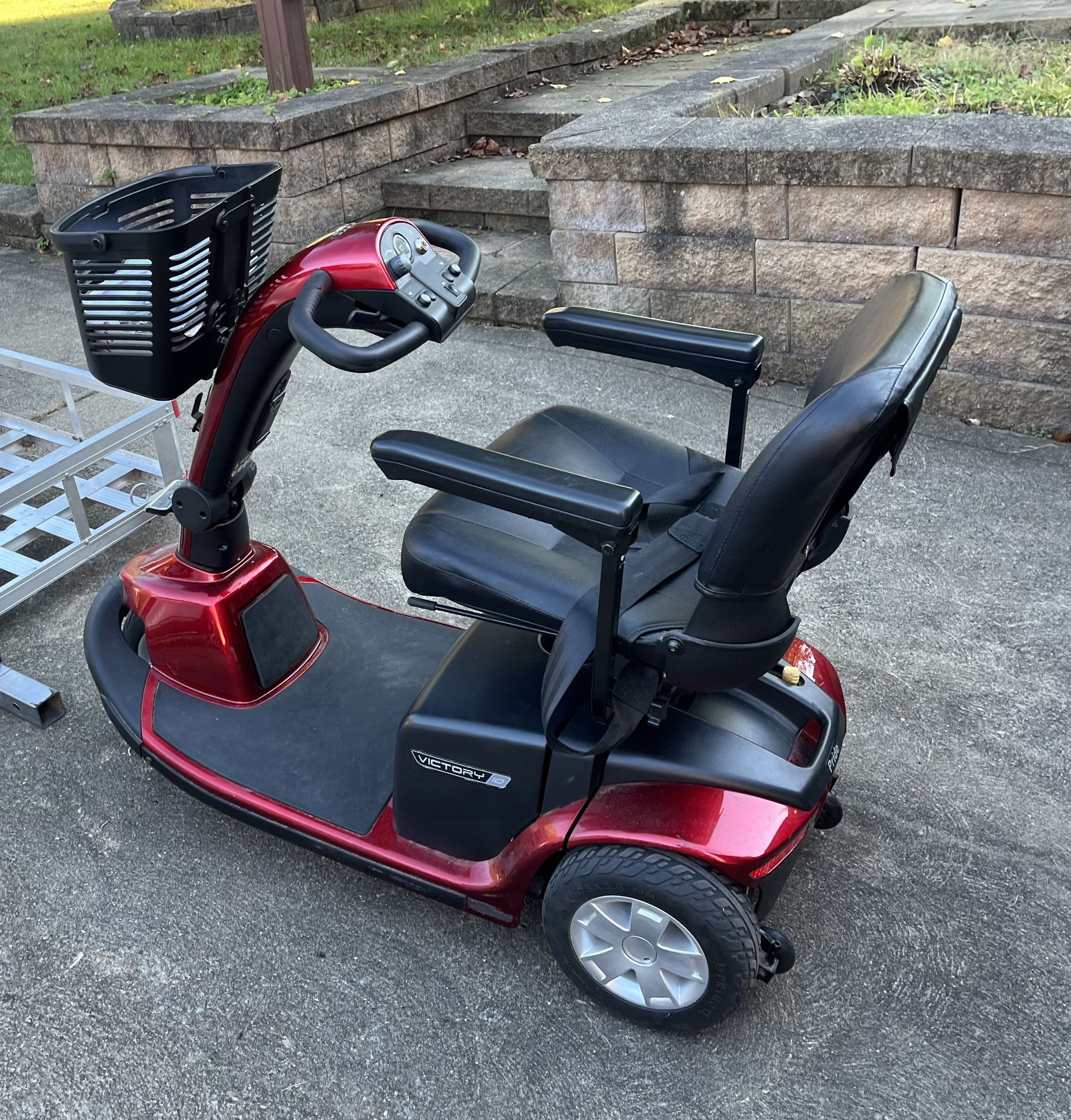 Pride Victory 10 Scooter