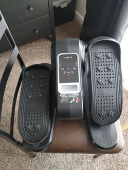 Like New! Cursor under desk elliptical!!