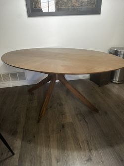 Wooden Oval Dining Table