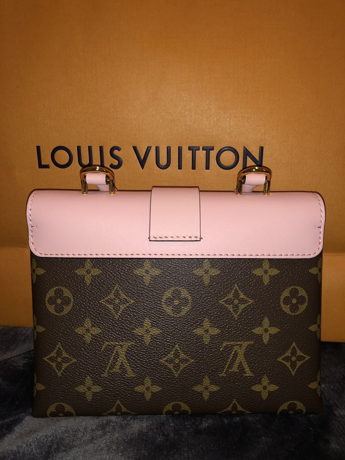 Louis Vuitton Locky BB bag for Sale in Bellevue, WA - OfferUp