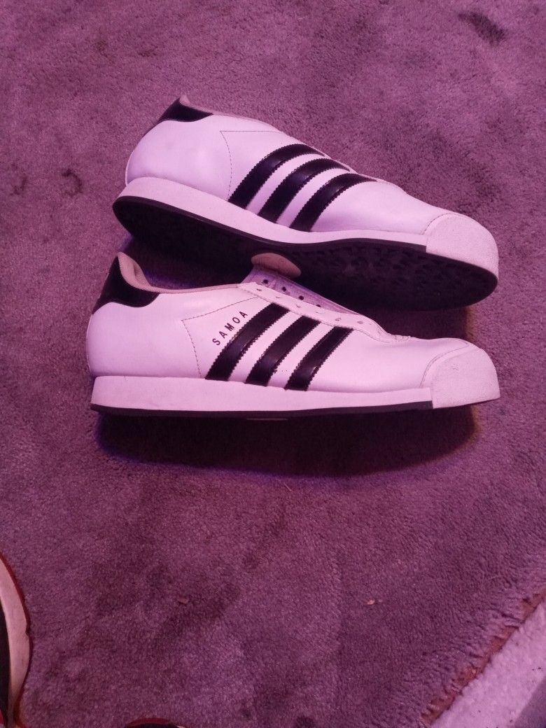 Adidas Size 9 50%off