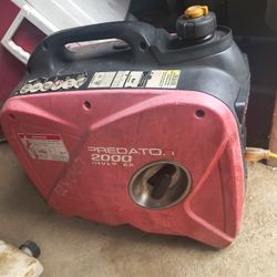 Predator 2000 Watt Generator 