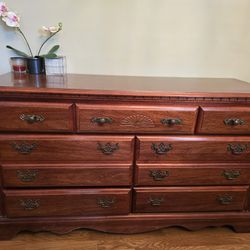 Cherry Wood Twin Bedroom Set
