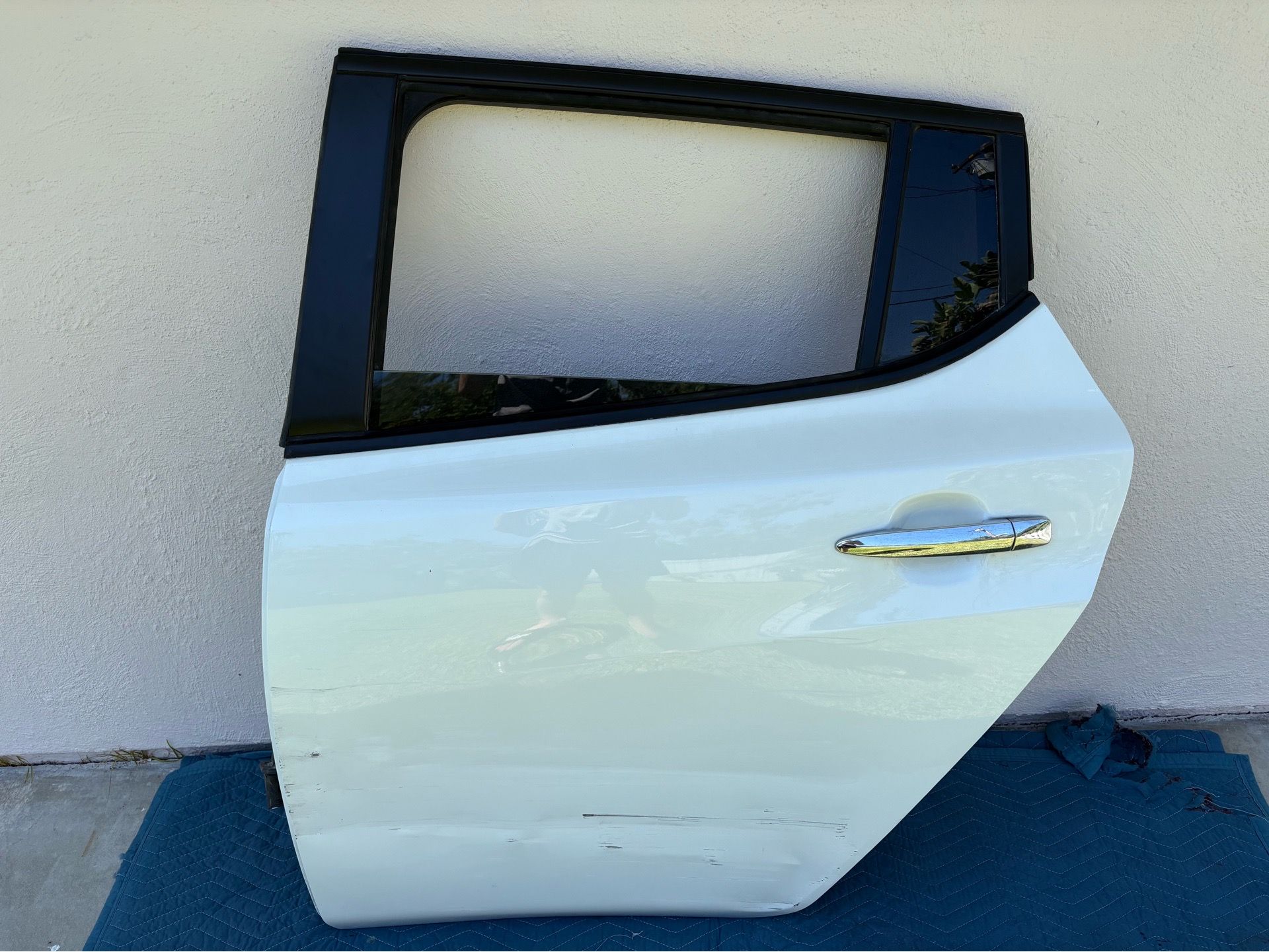 Nissan Leaf Left Passenger Door for 2018–2025