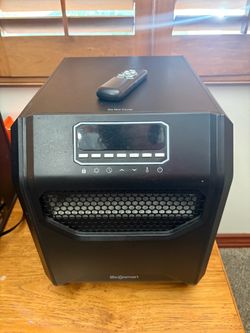 Black 1500W portable electric space heater