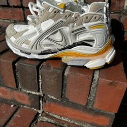 Balenciaga Track Runner