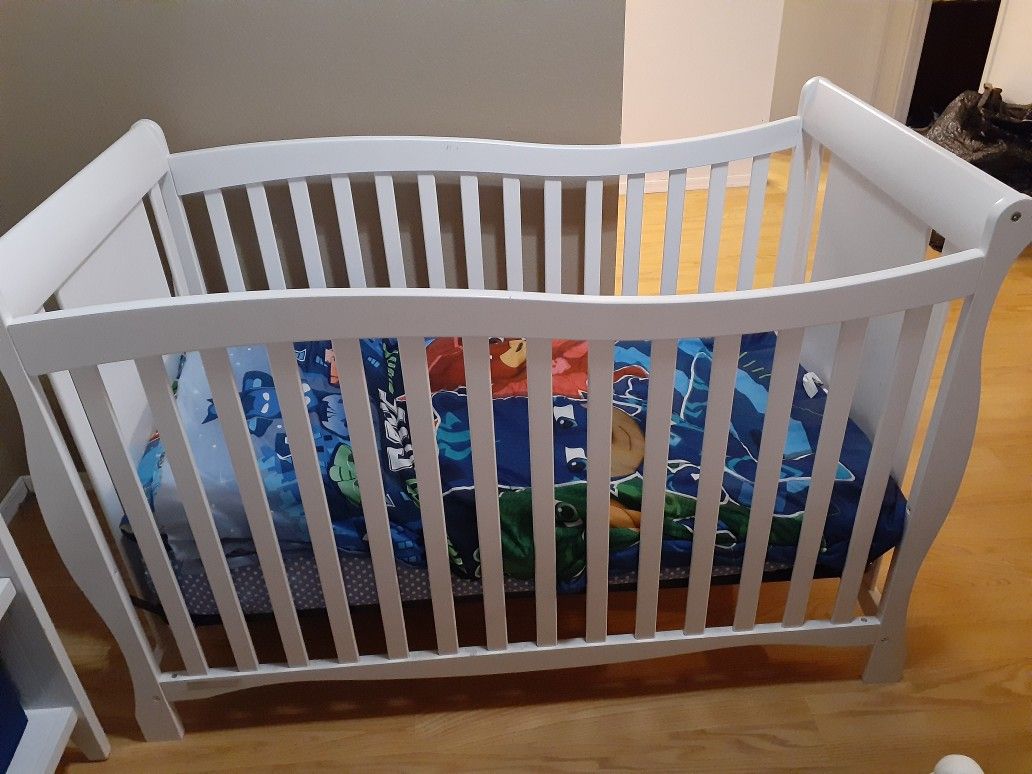 Baby Crib and Changing table