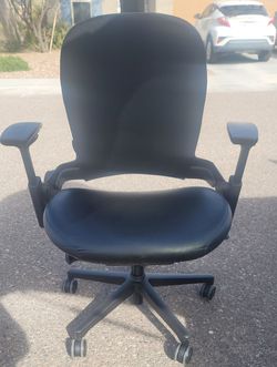 XL Steelcase Leap V2 Xlarge Office Desk Gaming Chairs