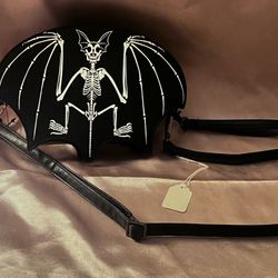 Bat Purse 