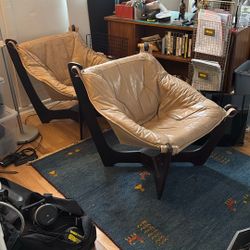 2 MCM Luna Chairs 