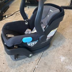Uppa Baby Car Seat 
