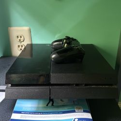 PS4