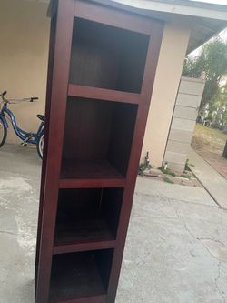 Bookshelf