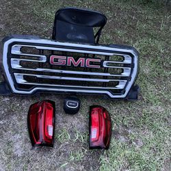 GMC Sierra Denali 2022 Front Grill And Taillights Truck Parts 