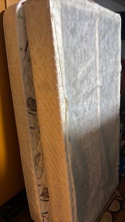 Single bed with bottom bed
