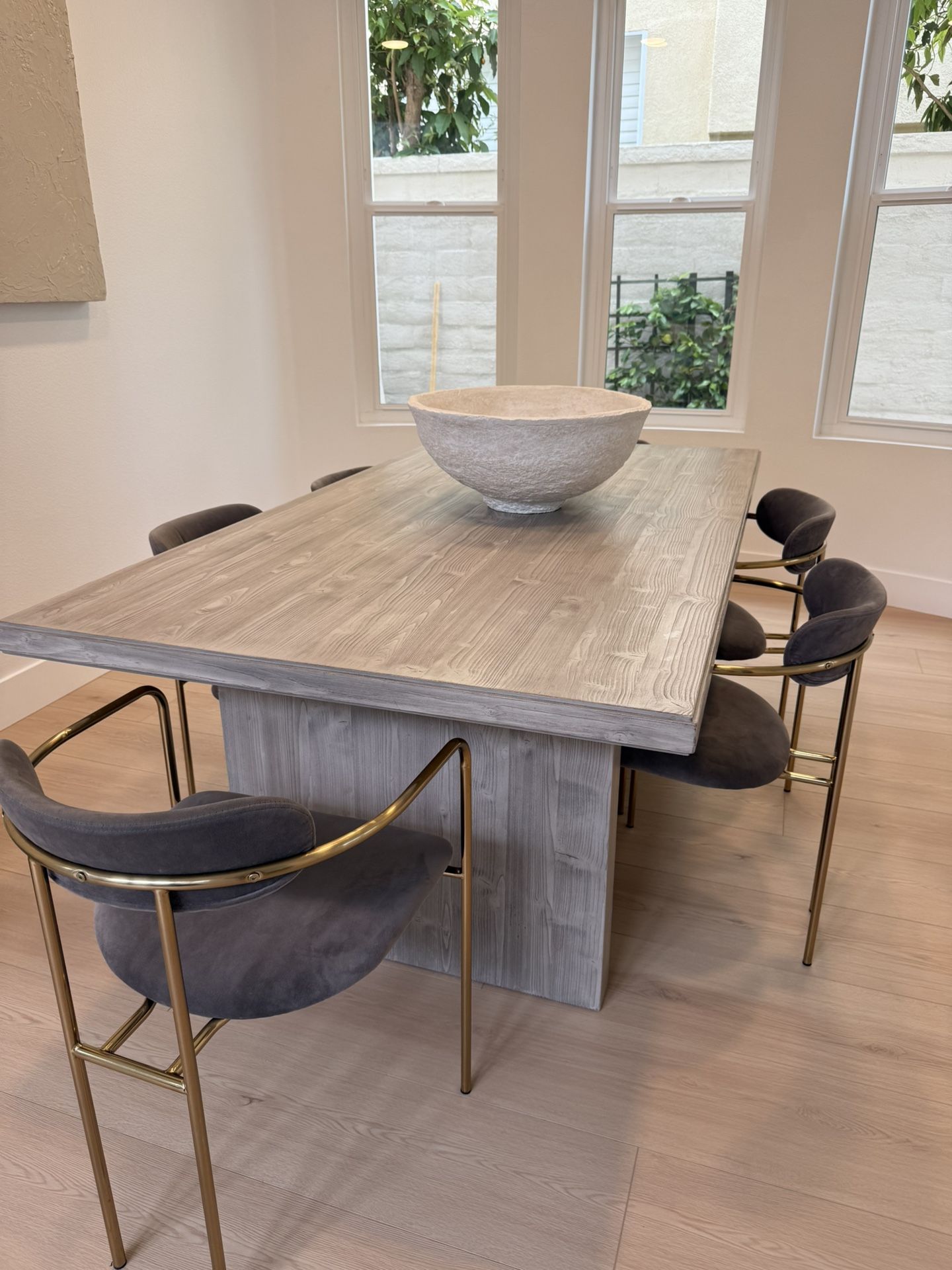 Dining Table & 6 Chairs