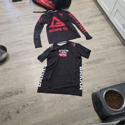 Gracie Barra Long And Short Sleeve Xl Rash Guard
