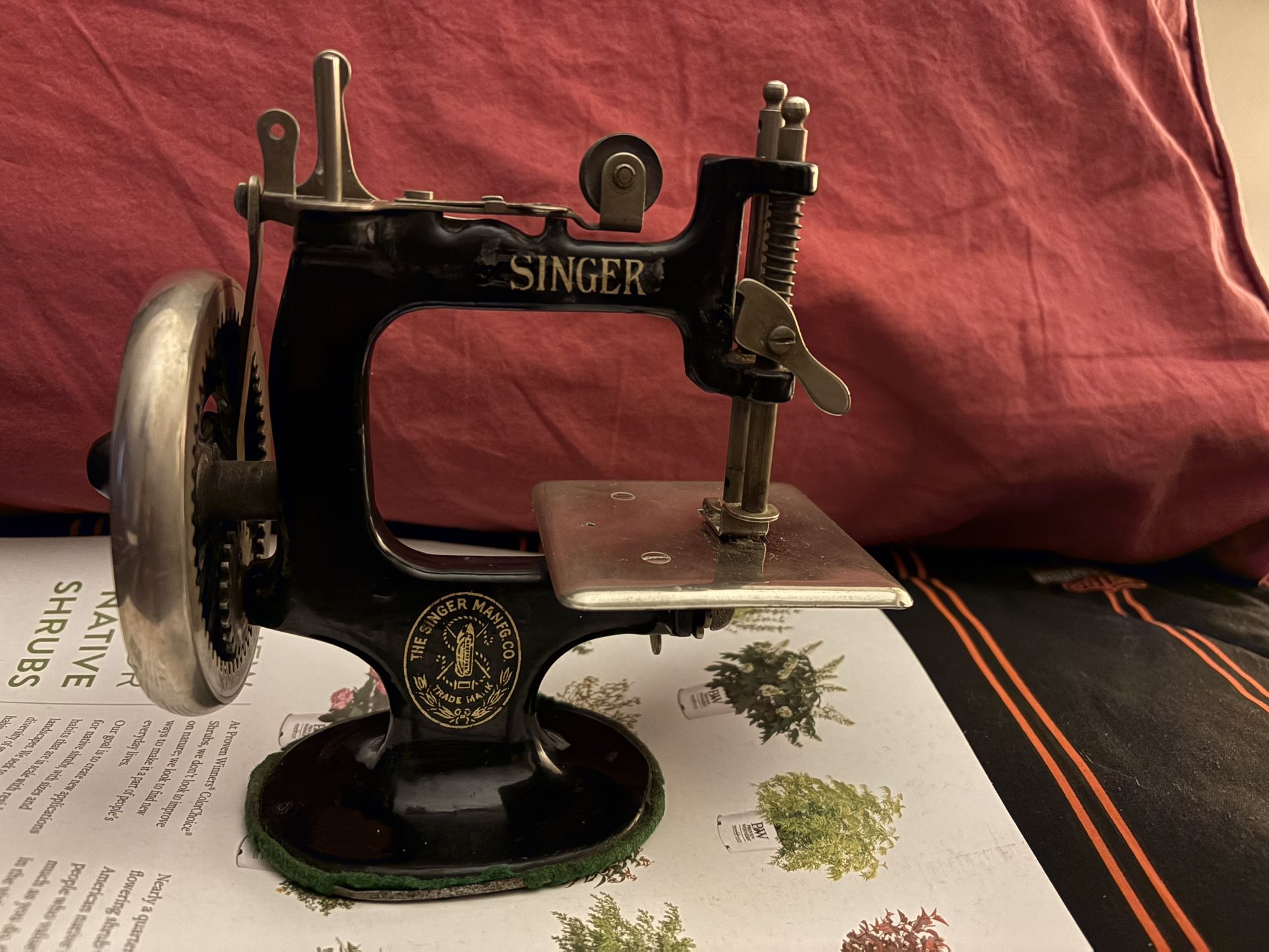 Vintage Mini Singer Sewing Machine