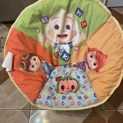 Coco melon Relaxing Foldable Toddler Chair 