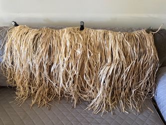 Raffia hula skirt