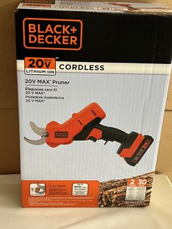 BLACK+DECKER 20V MAX* Cordless Pruner Kit