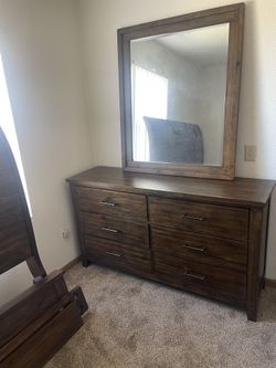King Size Bedroom Suite