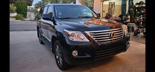 2011 Lexus LX 570