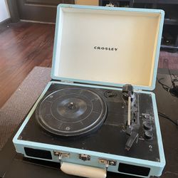 Used Crowley CR8005D-TU Record Player