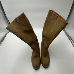 SM New York Women’s Knee High Boots Brown Size 9.5M Low Heel Zip