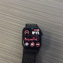 Apple Watch Series 8 