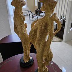 Two Chinese Figures 