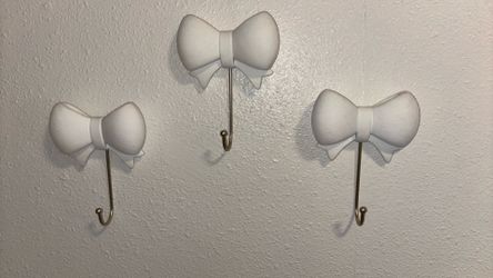 Bow Decor/ Bow Wall Hooks/Bows