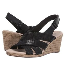 NEW IN BOX CLARK WEDGES NOW ON SALE