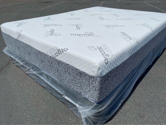 Queen Cooling Gel Hybrid Memory Foam Mattress!